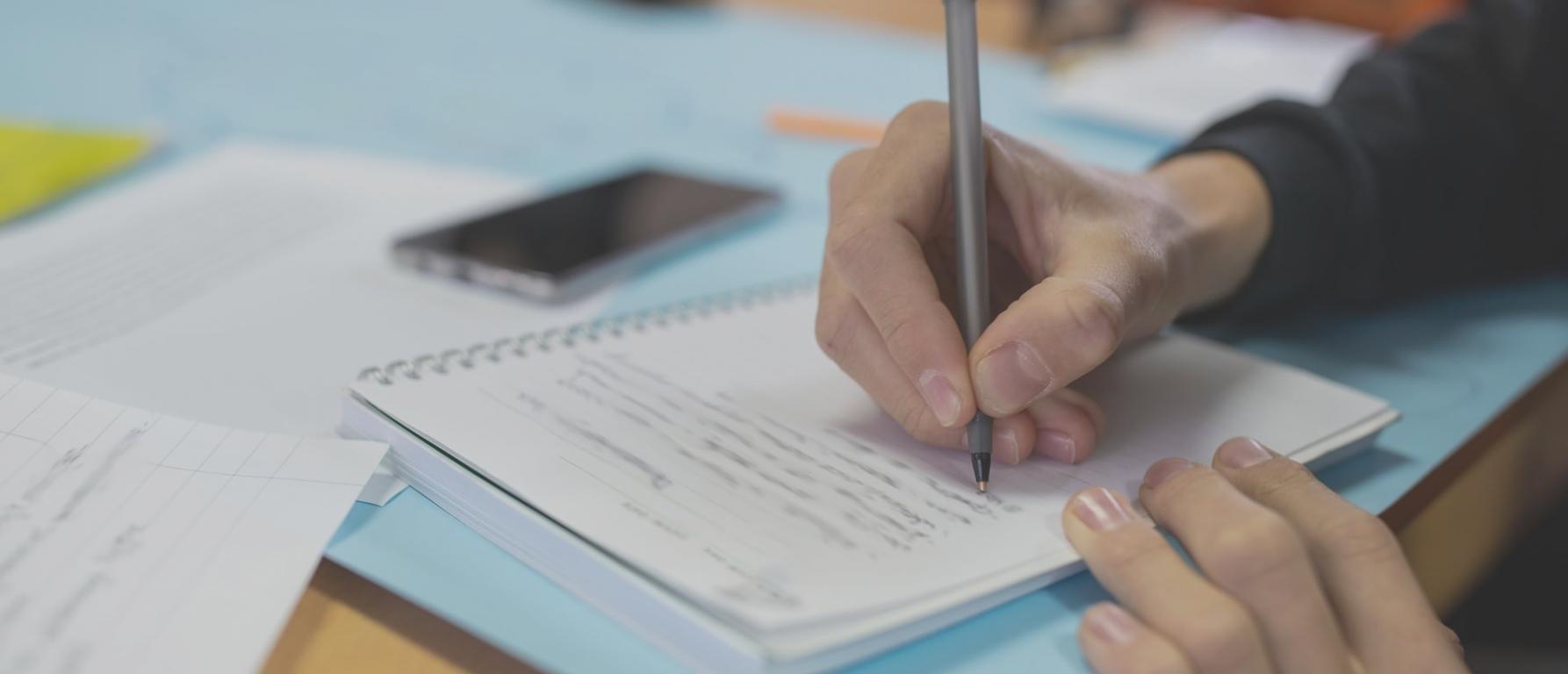 Echipament modern pentru învățare SEO și analytics